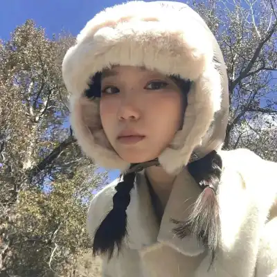 祖彤霞 祖彤霞